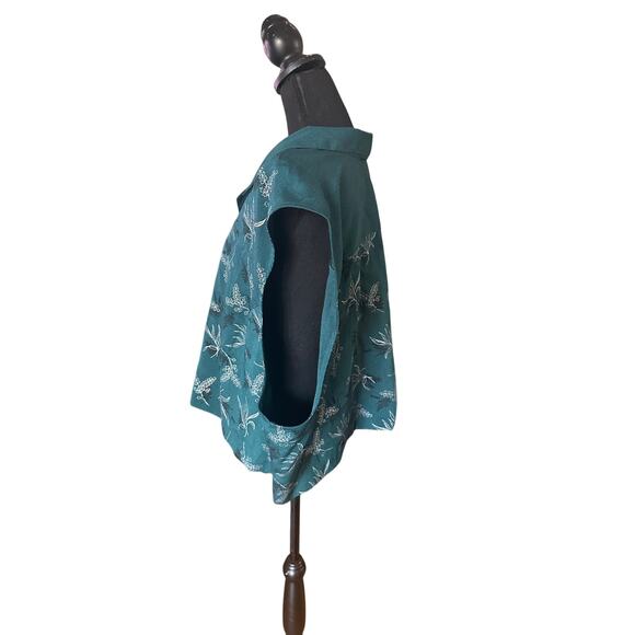 Lisa II Green Collared Vest Blouse Lightweight Casual Button Top L - Picture 4 of 6